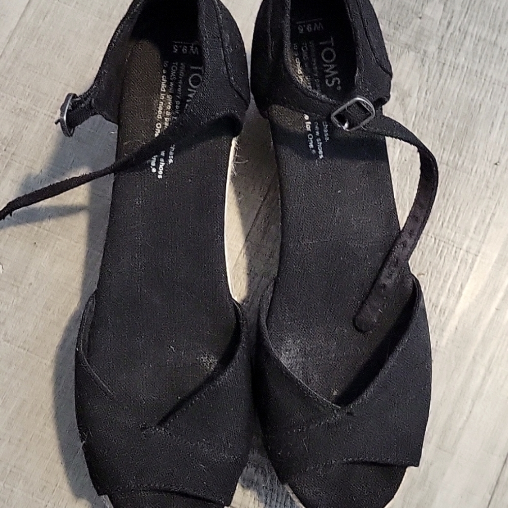 TOMS platform espadrilles sandals